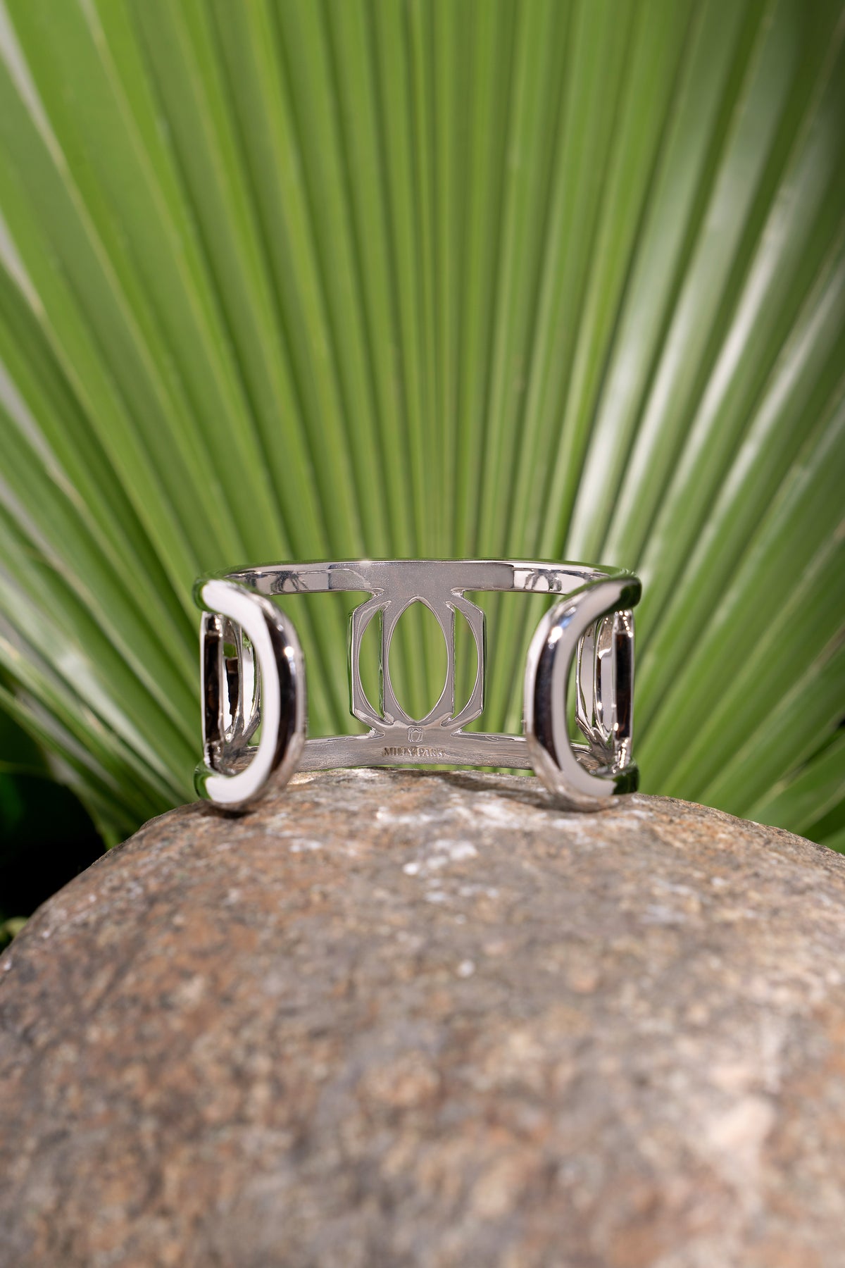 Signature logo cuff