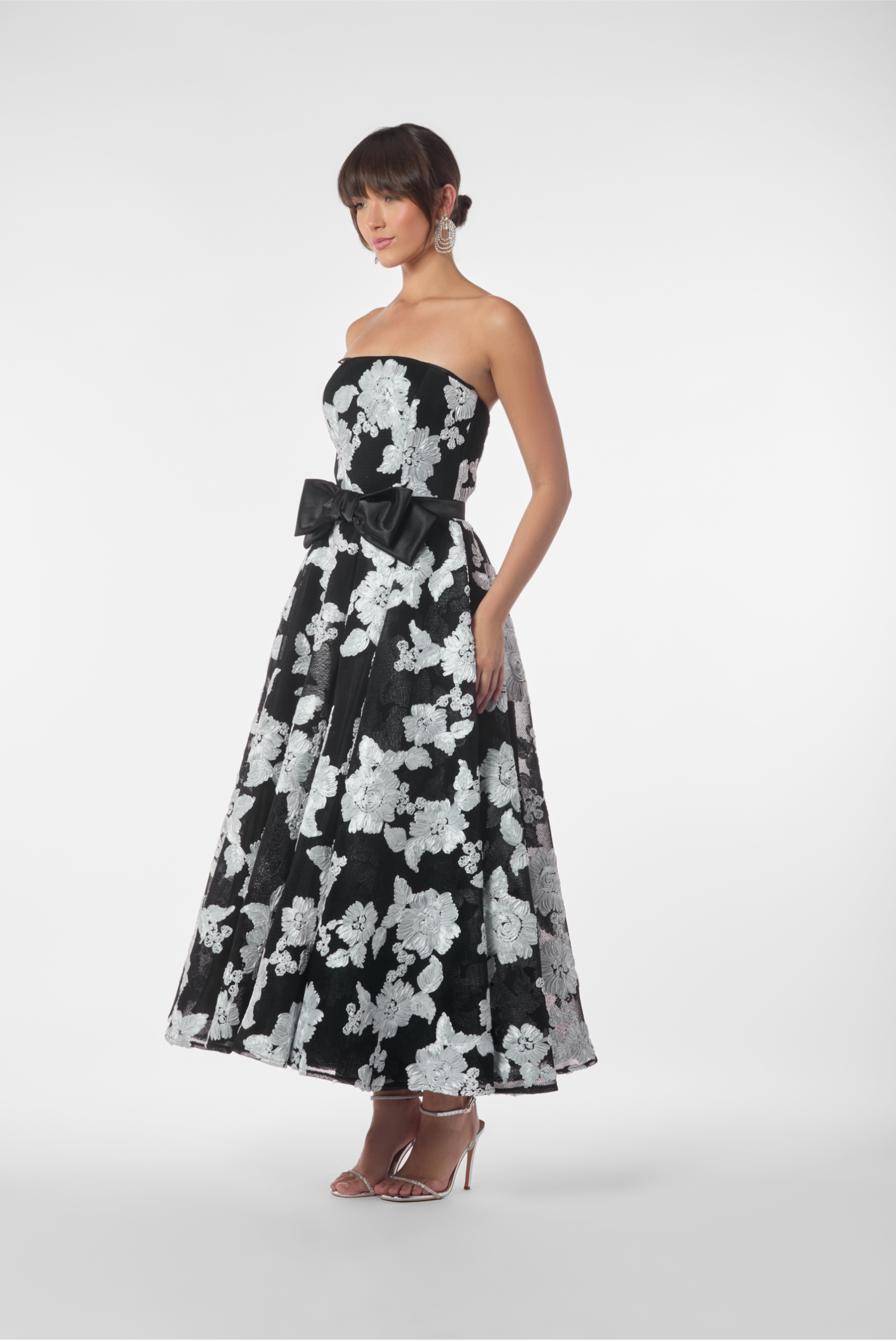 Floral Embroidered Strapless Dress