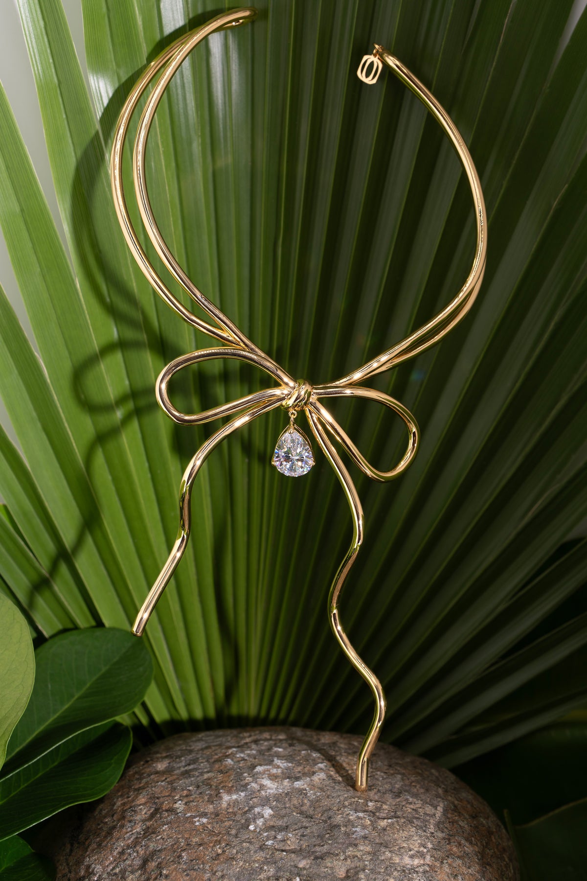 Sculpted Bow Crystal Choker